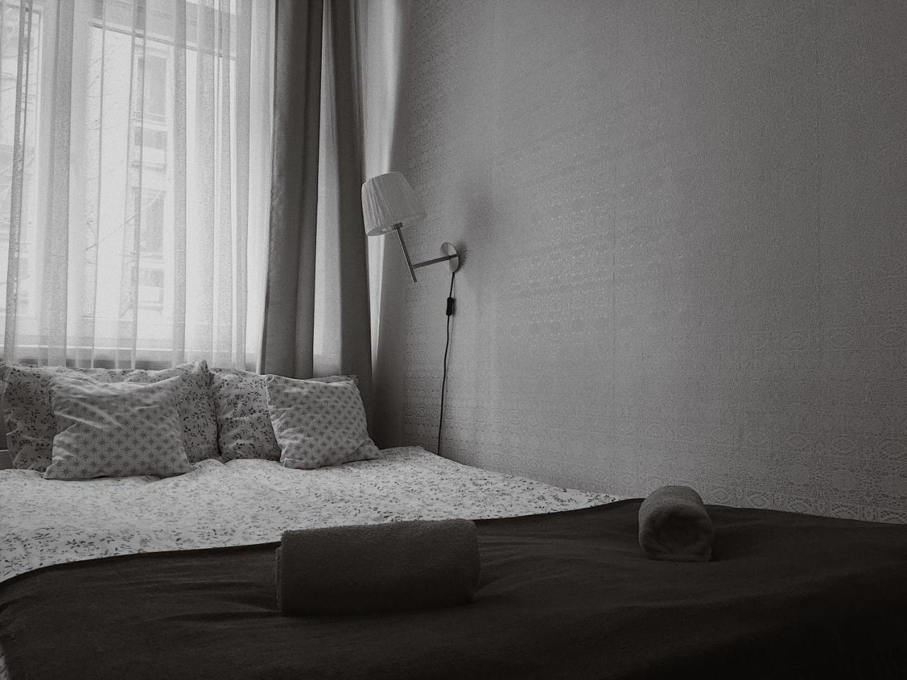 Hostel Aleje 28 Krakow Bagian luar foto