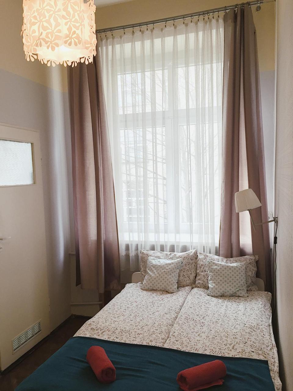 Hostel Aleje 28 Krakow Bagian luar foto